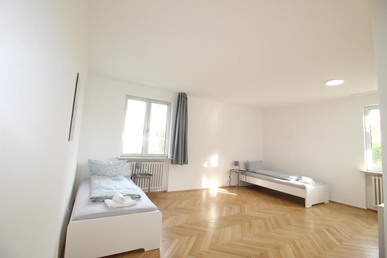 Apartmenthaus Kitzingen - Grosszuegige Wohnungen Fuer Je 6 Personen Mit Balkon Dış mekan fotoğraf