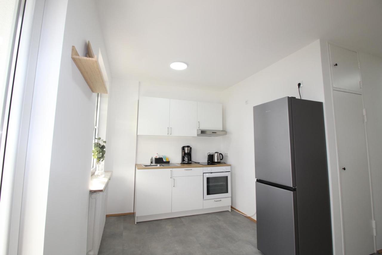 Apartmenthaus Kitzingen - Grosszuegige Wohnungen Fuer Je 6 Personen Mit Balkon Dış mekan fotoğraf